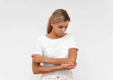 How to get rid of dark elbows overnight: 6 Best Remedies